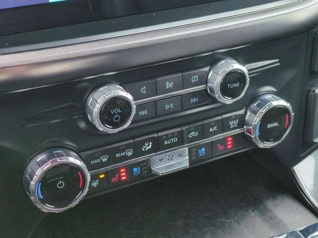 Used 2023 Gray Ford Tremor image 19