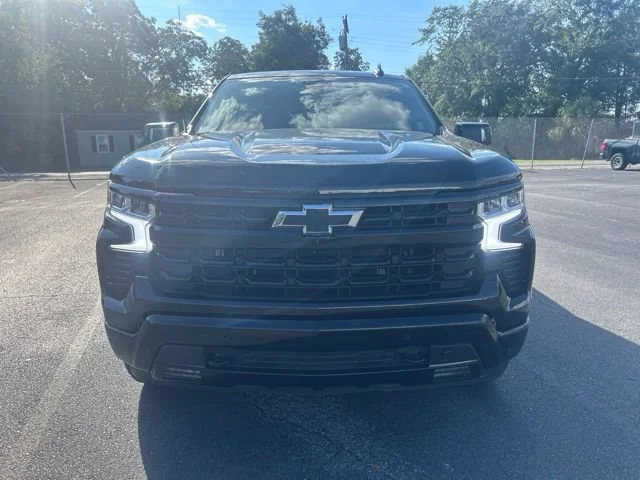 Used 2024 Black Chevrolet RST image 7