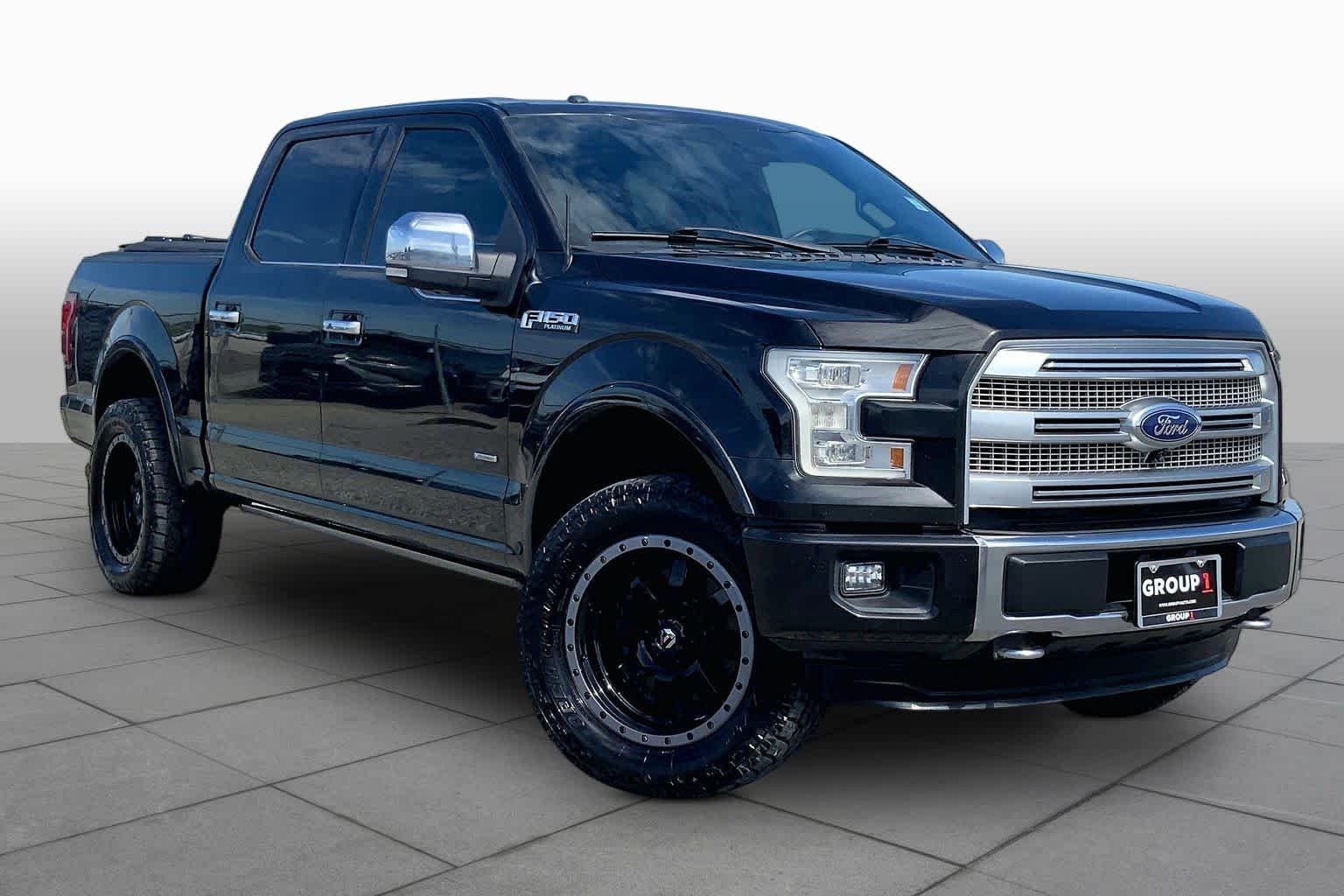 Used 2015 Tuxedo Black Metallic Ford Platinum image 3