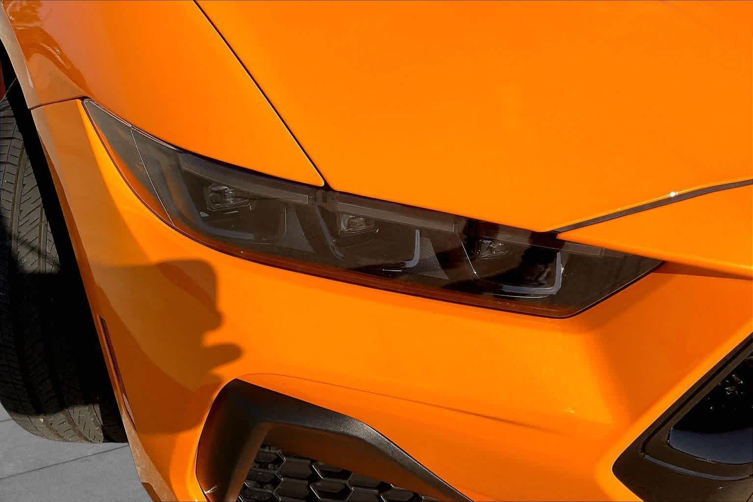 Used 2026 Orange Fury Metallic Tri-Coat Ford GT Premium image 23