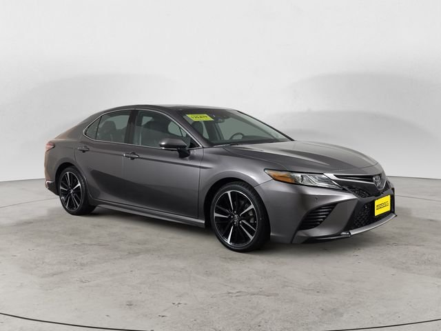 2018 Toyota Camry XSE - Photo 7