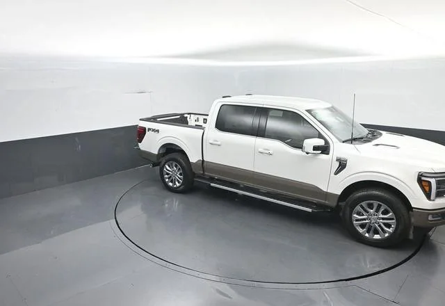 New 2026 Star White Metallic Tri-Coat Ford King Ranch® image 24