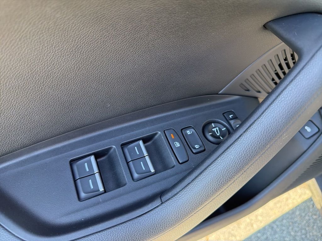 2023 Acura TLX Base - Photo 14