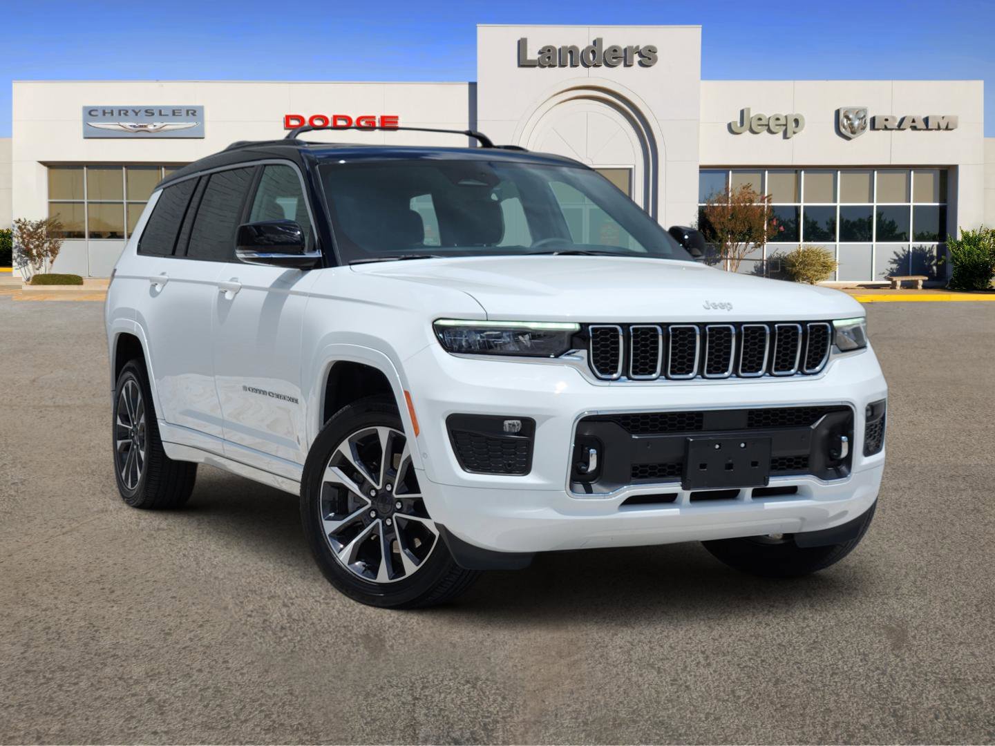 2024 Jeep Grand Cherokee L Overland 4x4's photo
