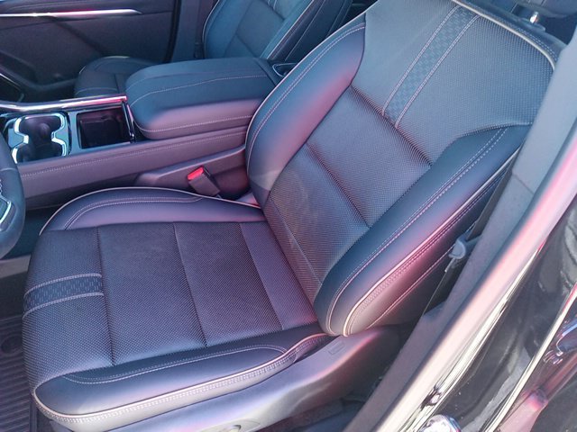 Certified 2025 Chevrolet Traverse High Country with VIN 1GNEVKRS9SJ263356 for sale in Kansas City