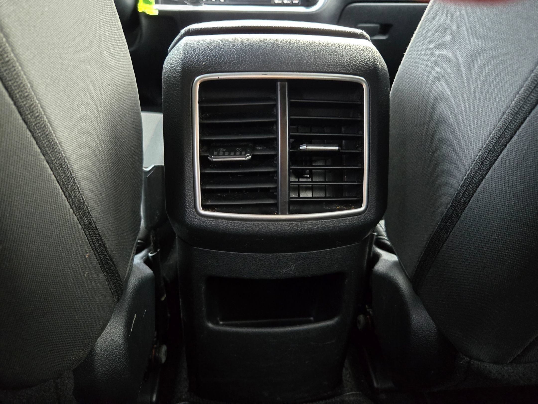 Used 2023 Fusion Black Kia LX image 34
