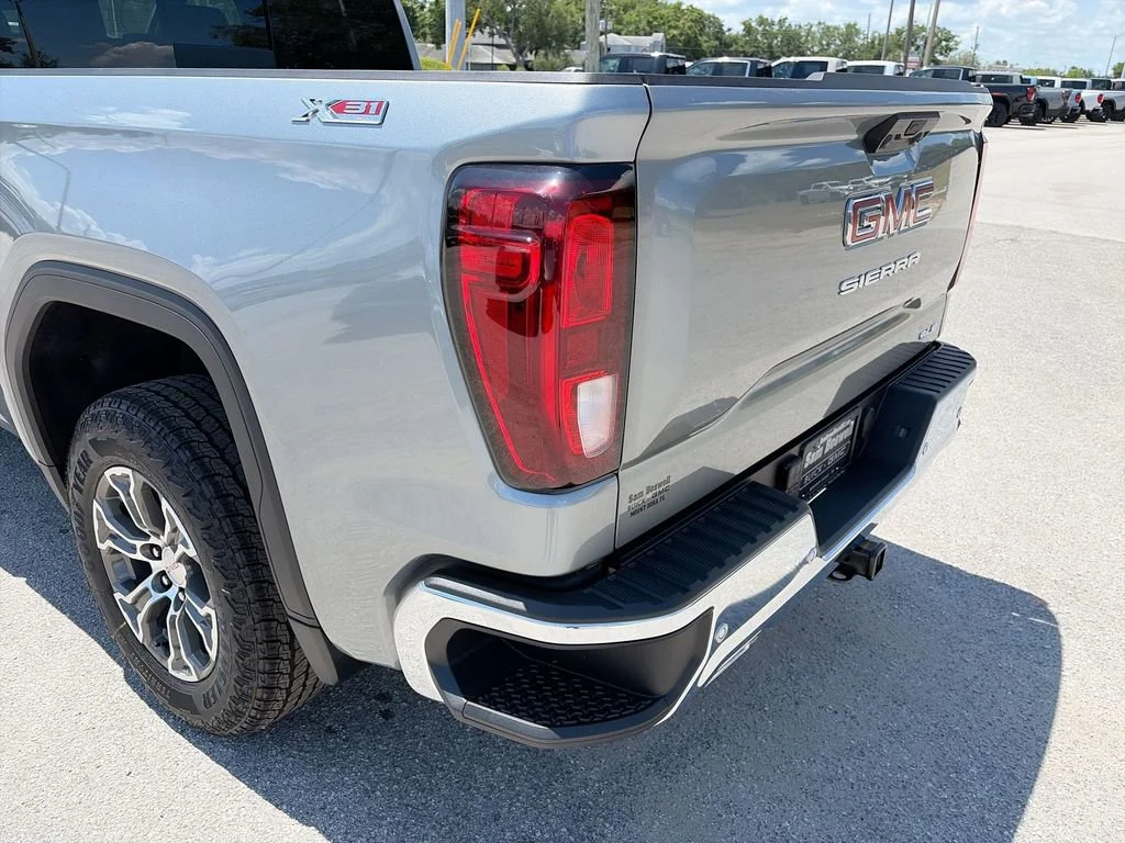 2026 GMC Sierra 1500 SLE - Photo 32