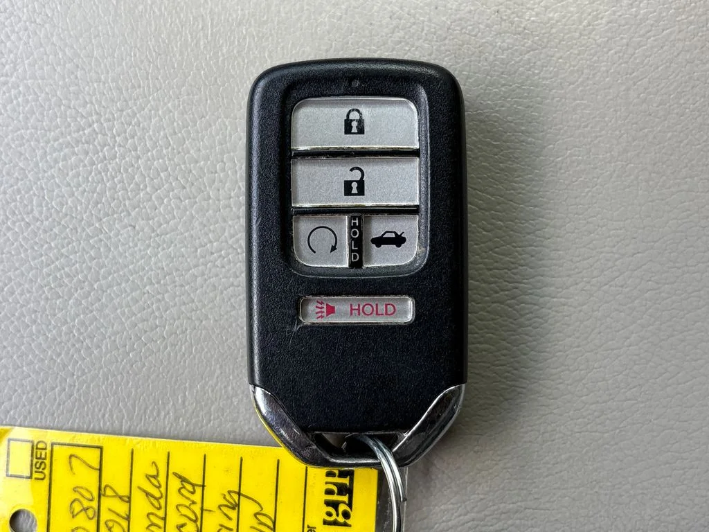 Certified Used 2018 Beige Honda Touring image 32