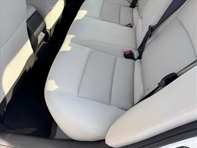 Used 2023 White Nissan 2.5 SV image 12