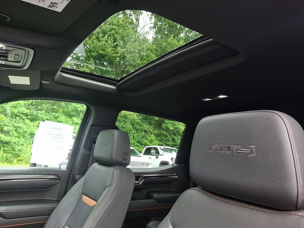 Used 2024 Onyx Black GMC AT4 image 16