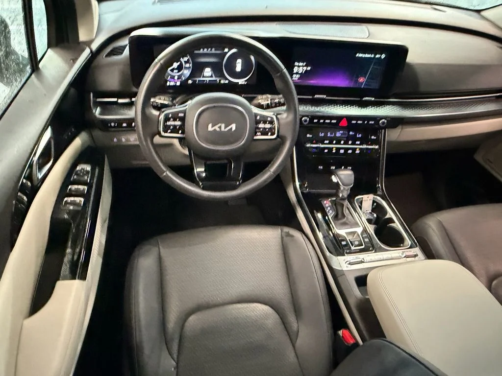 Used 2024 Gray Kia SX Prestige image 13