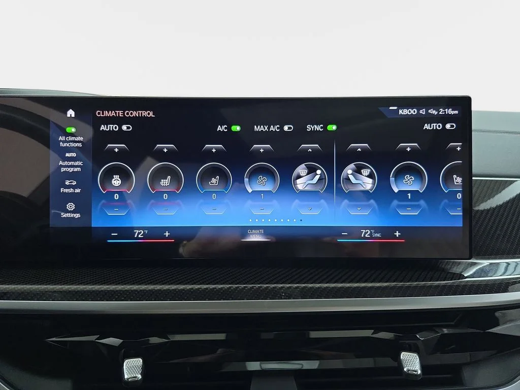 Used 2023 Marina Bay Blue Metallic BMW M60i image 22