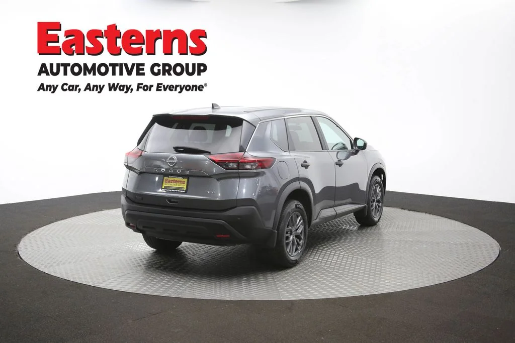 Used 2023 Gray Nissan S image 40