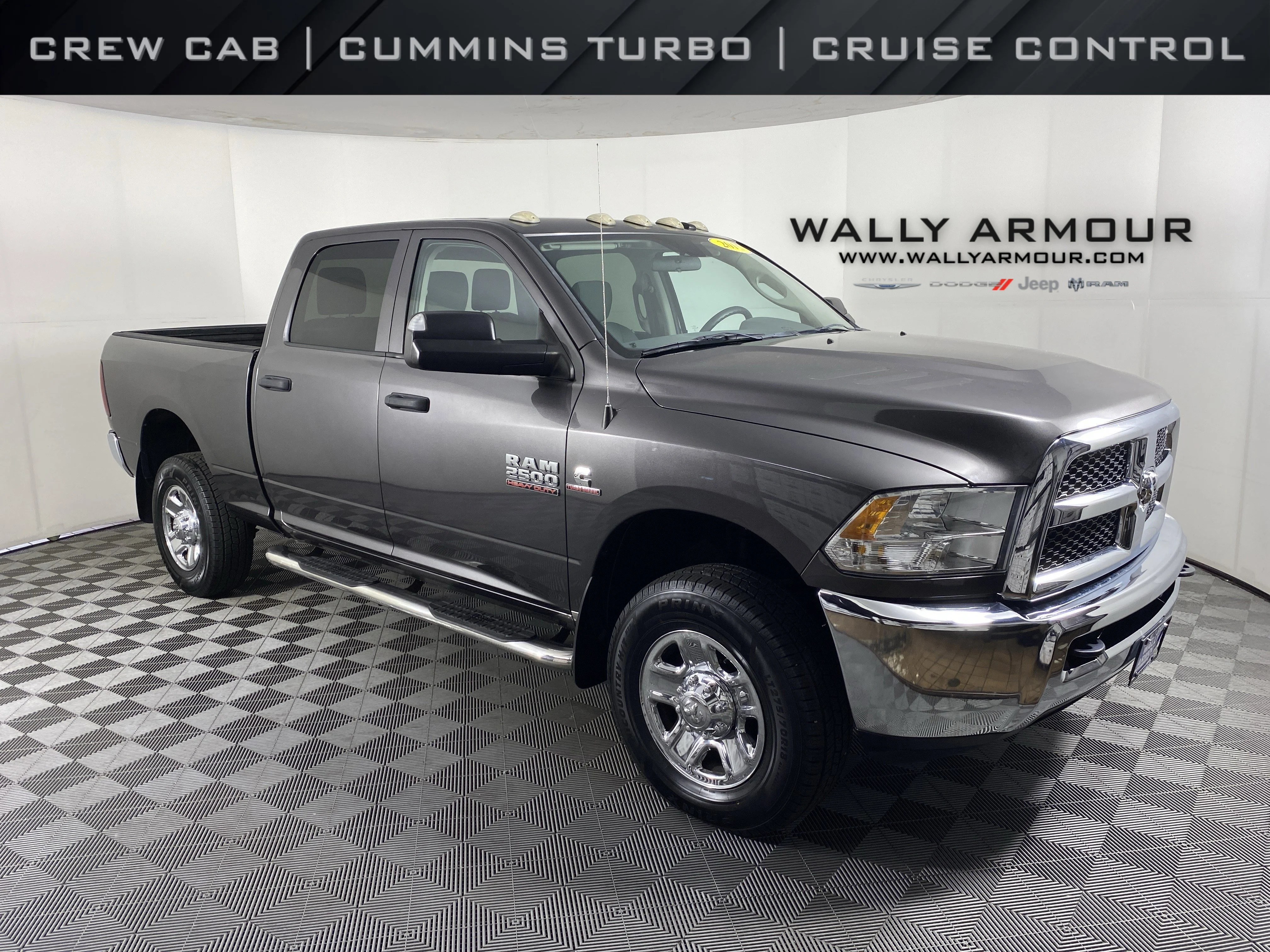 2015 RAM 2500 Tradesman 4X4 Crew Cab SWB's photo
