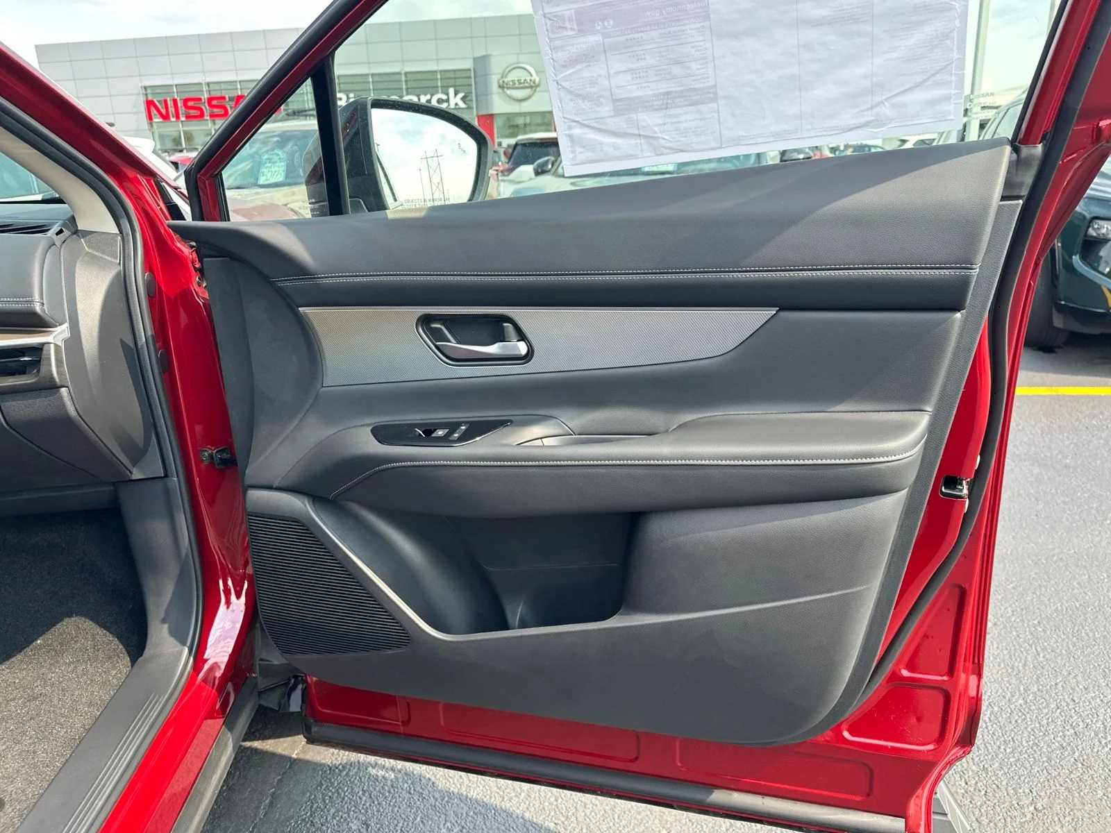 New 2026 Scarlet Ember Tintcoat Nissan Platinum image 39