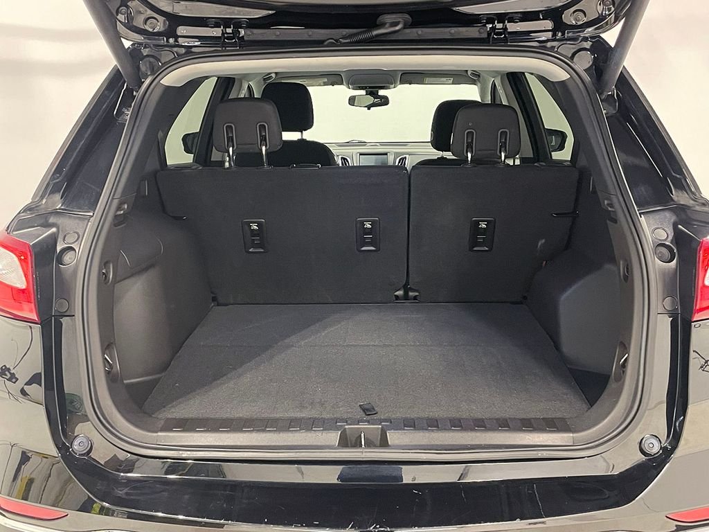 Used 2018 Black Chevrolet LT image 5