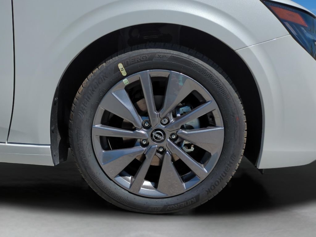 New 2026 Aspen White TriCoat Nissan SL image 18