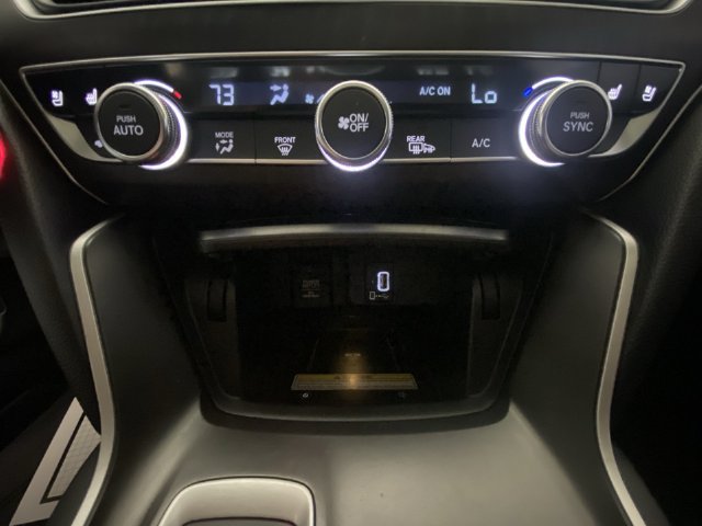 Used 2019 White Honda Touring 2.0T image 18