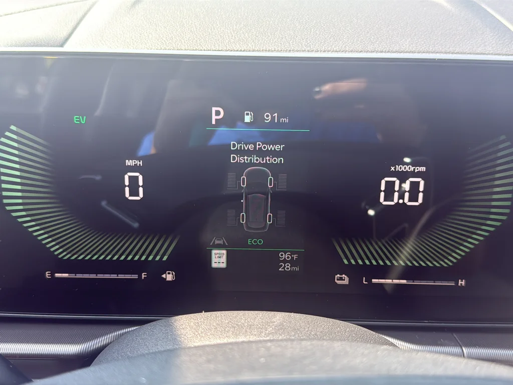 New 2027 Fusion Black Kia EX image 26