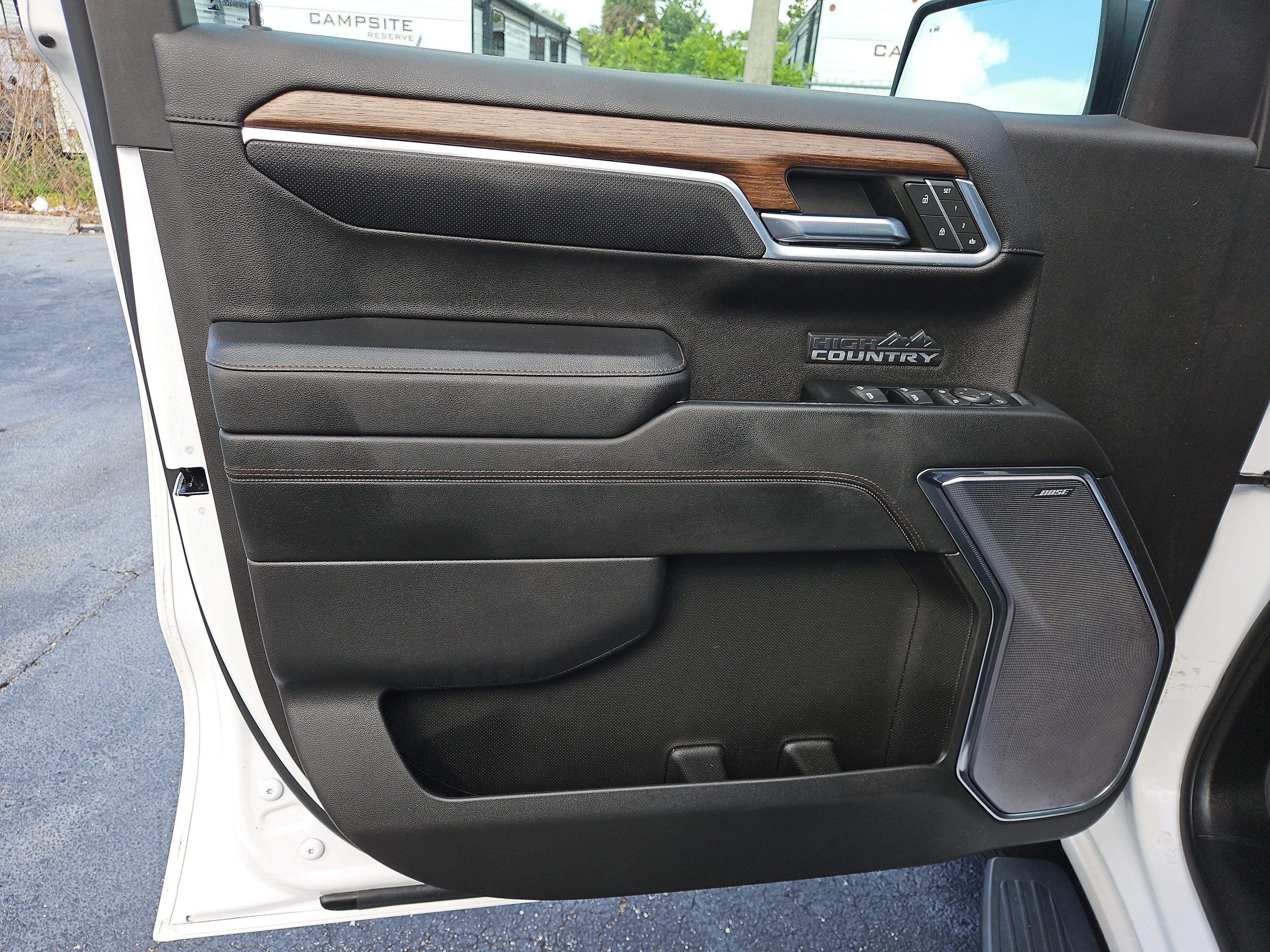 Used 2023 Iridescent Pearl Tricoat Chevrolet High Country image 19