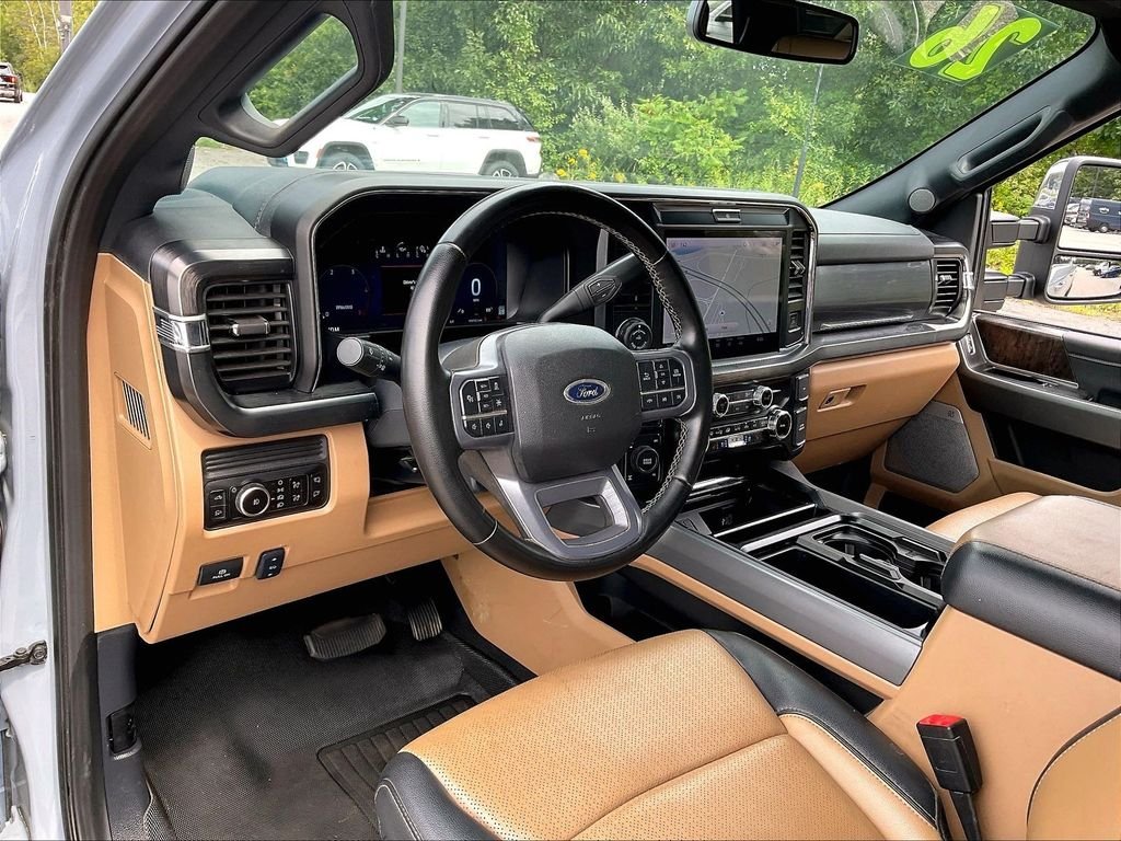 Used 2026 Glacier Gray Metallic Tri-Coat Ford Lariat image 8