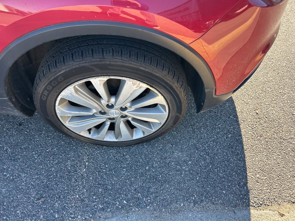 Used 2018 Red Buick Preferred image 10
