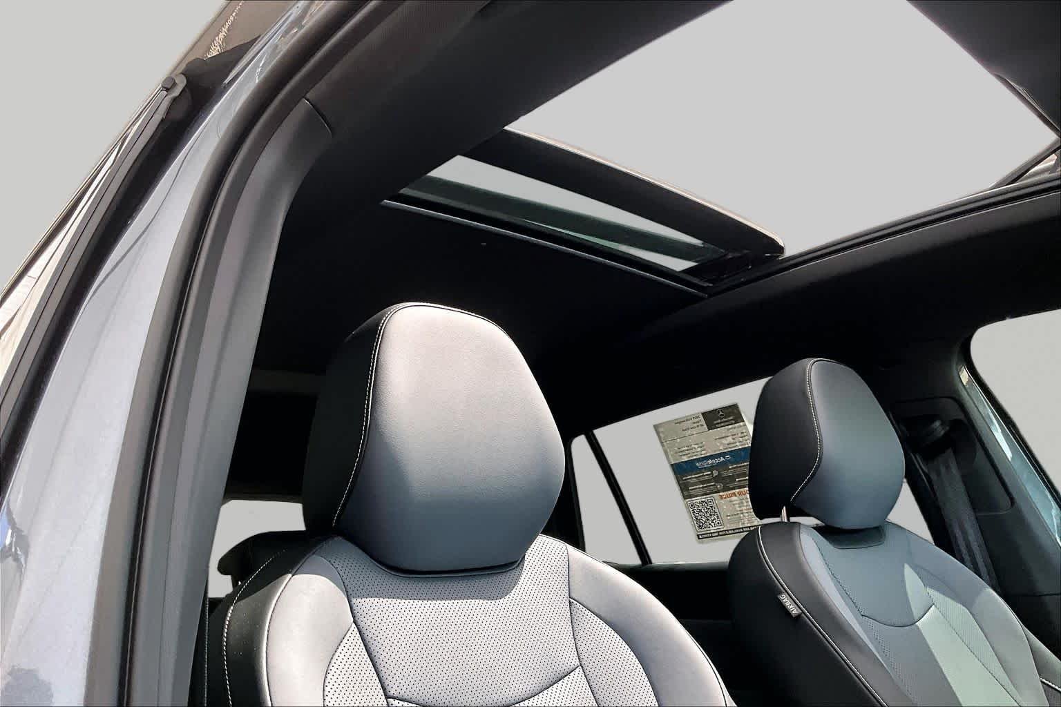 Used 2025 Platinum Gray Metallic Volkswagen SE R-Line Black image 14