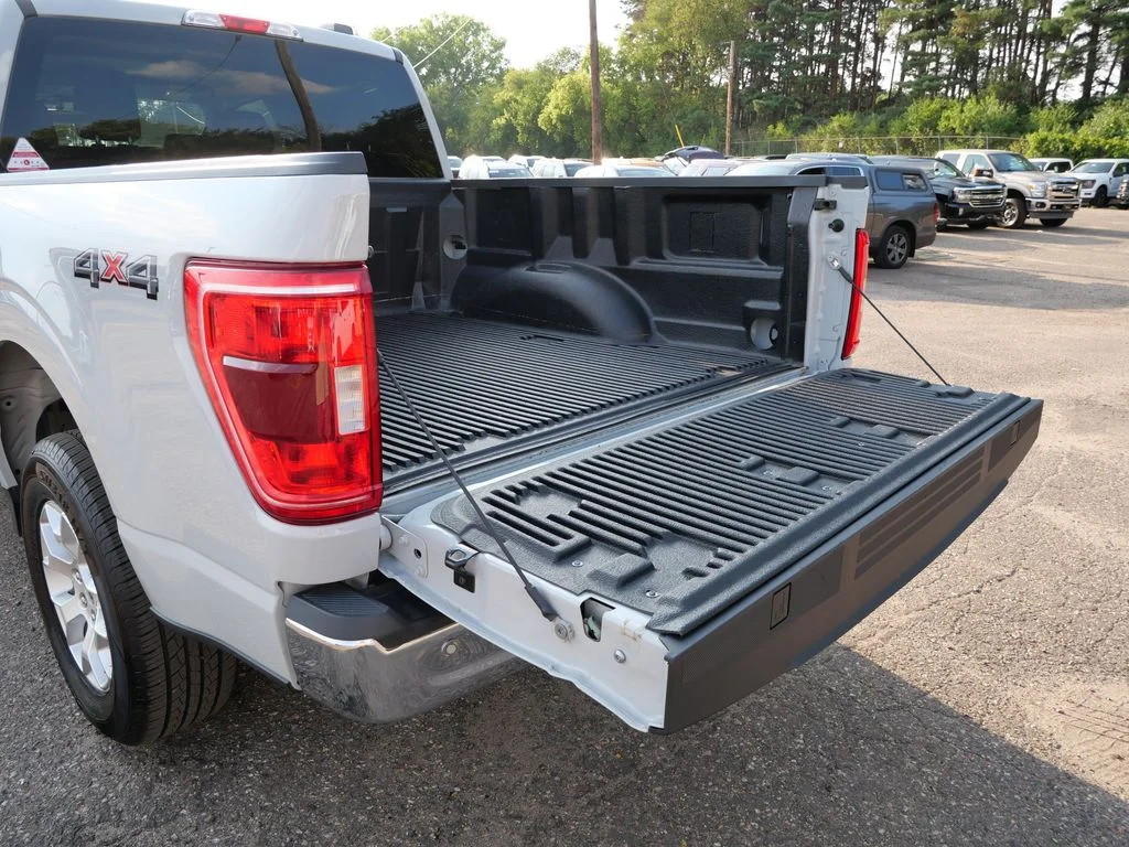 2023 Ford F-150 XLT - Photo 9