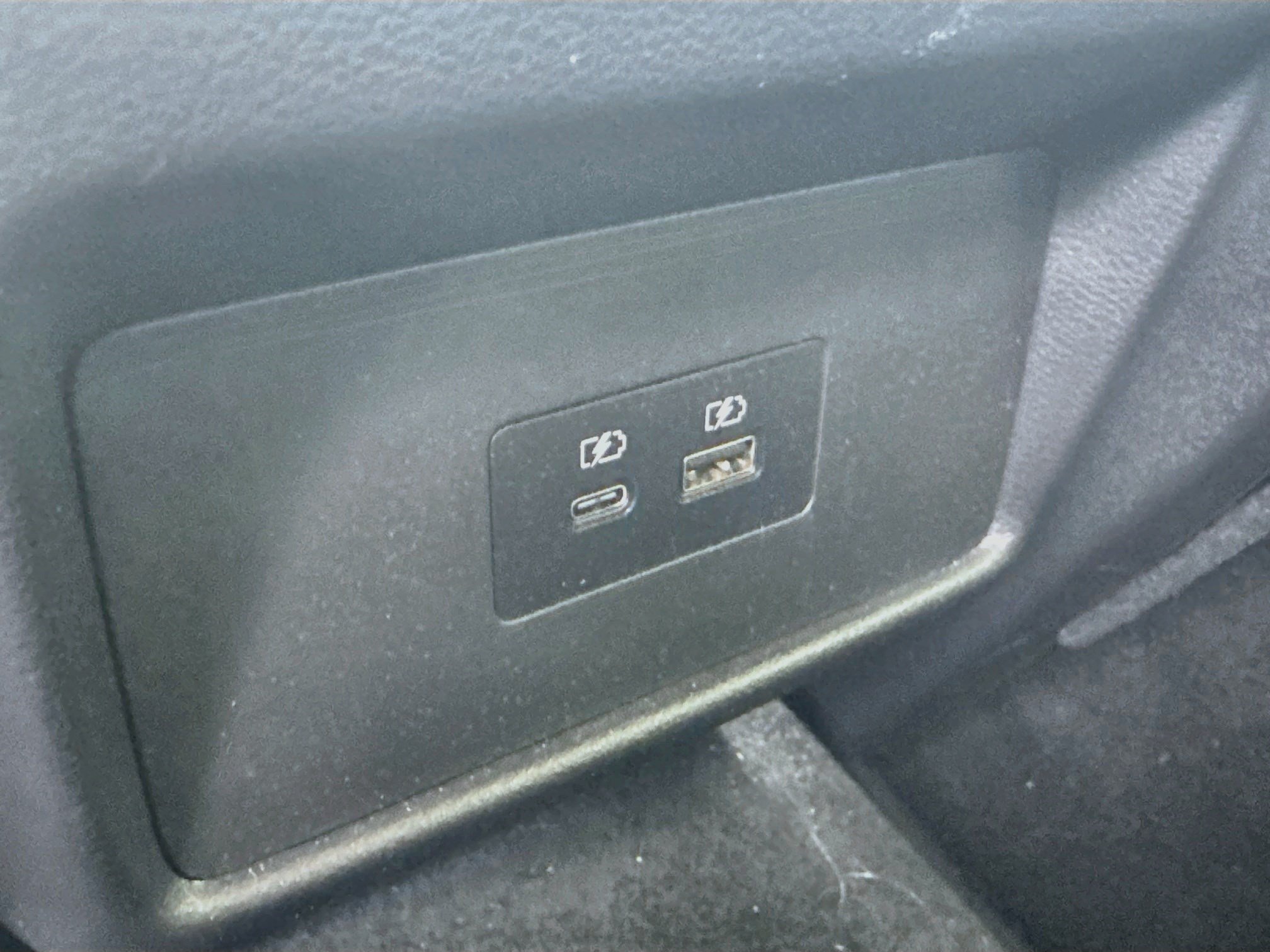 Used 2023 Super Black Nissan SV image 25