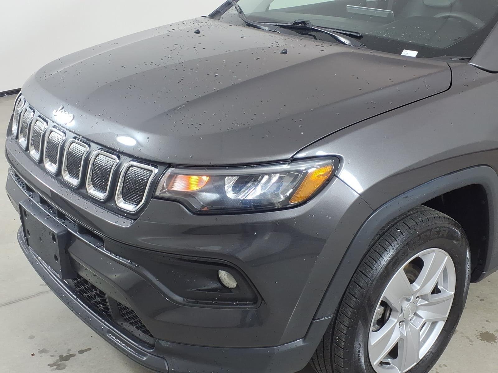 2022 Jeep Compass Latitude - Photo 18