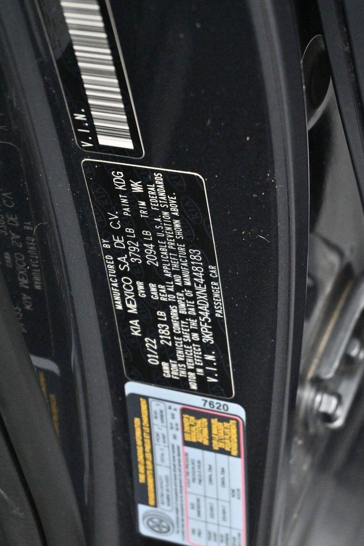 Used 2022 Gravity Gray Kia GT-Line image 35