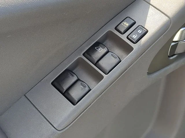 Used 2016 White Nissan SV image 13