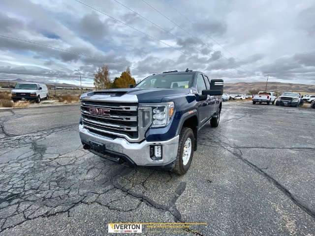 Used 2023 Pacific Blue Metallic GMC SLE image 1