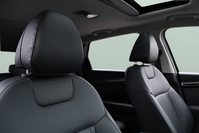 Certified Used 2024 Gray Hyundai SEL image 16