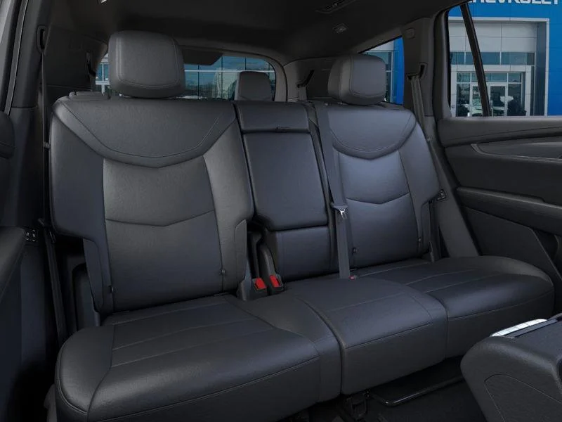 Used 2025  Cadillac Luxury image 17