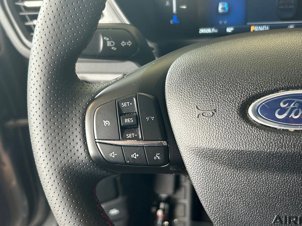 Used 2025 Gray Metallic Ford ST-Line image 36