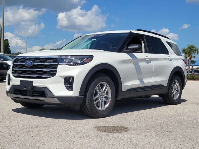 New 2026 White Metallic Ford Active image 33
