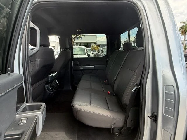 Photo 11