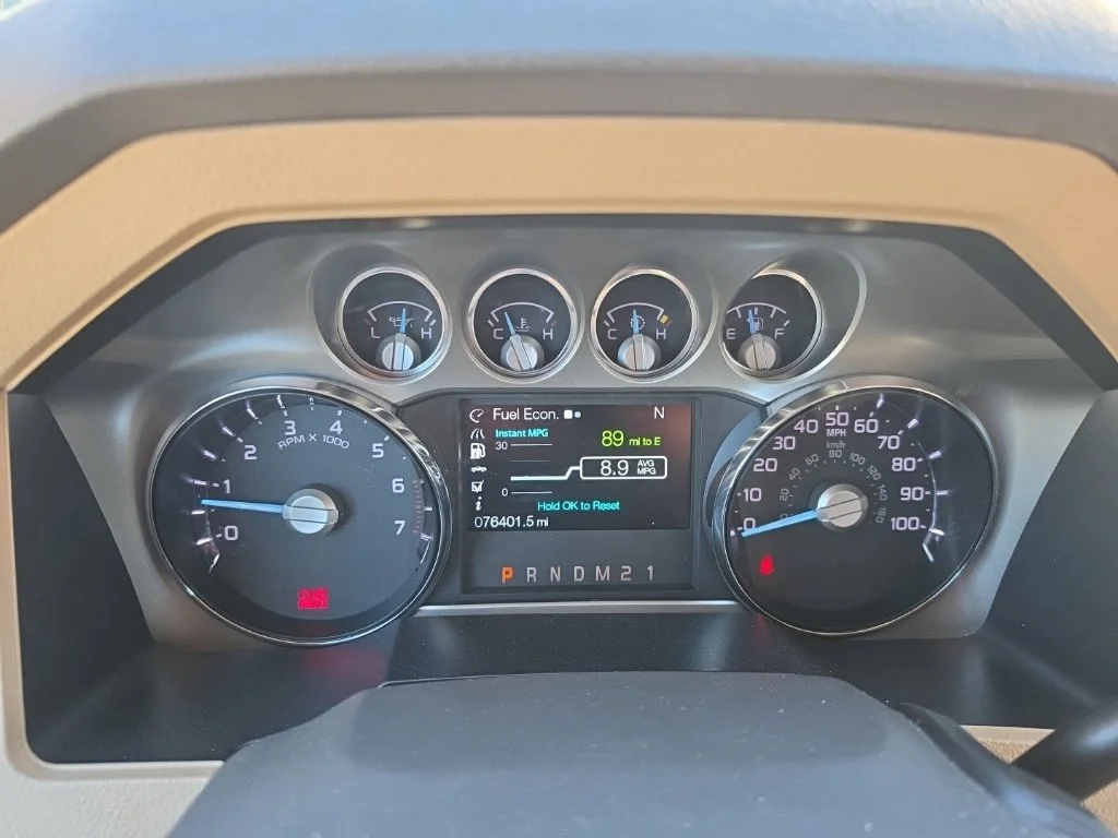 Used 2015 White Ford Lariat image 17
