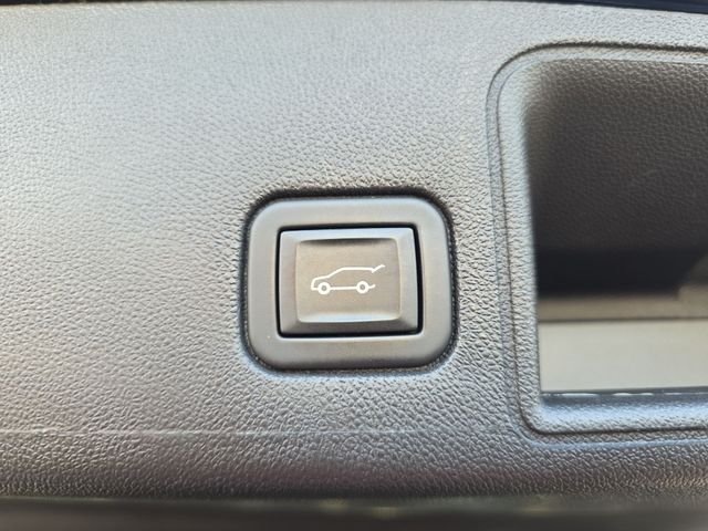 Used 2024 Black GMC SLT image 14