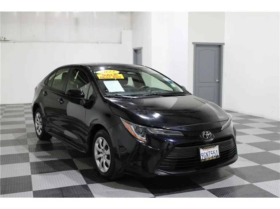 Used 2023 Black Toyota LE image 3
