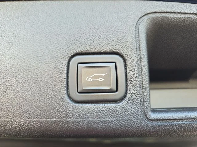 Used 2024 Black GMC SLT image 14