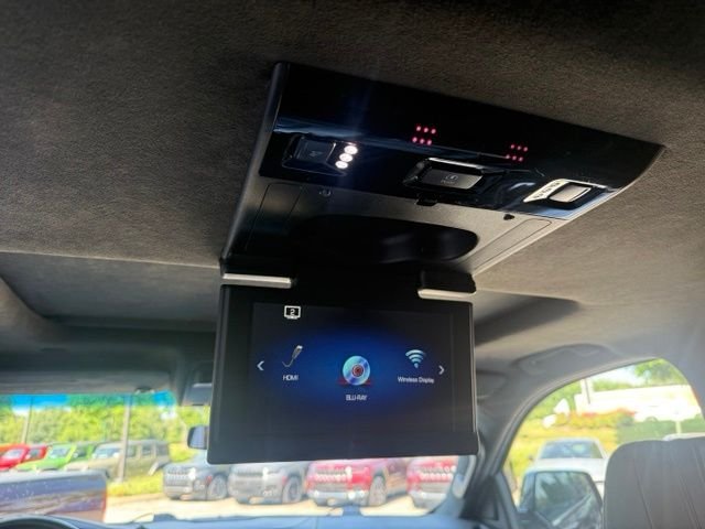 Used 2019 Black Cadillac Platinum Edition image 30