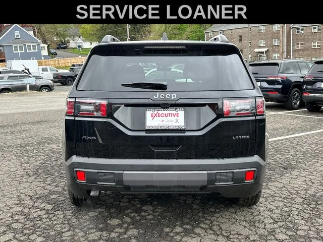 New 2026 Diamond Black Crystal Pearlcoat Jeep Laredo image 3
