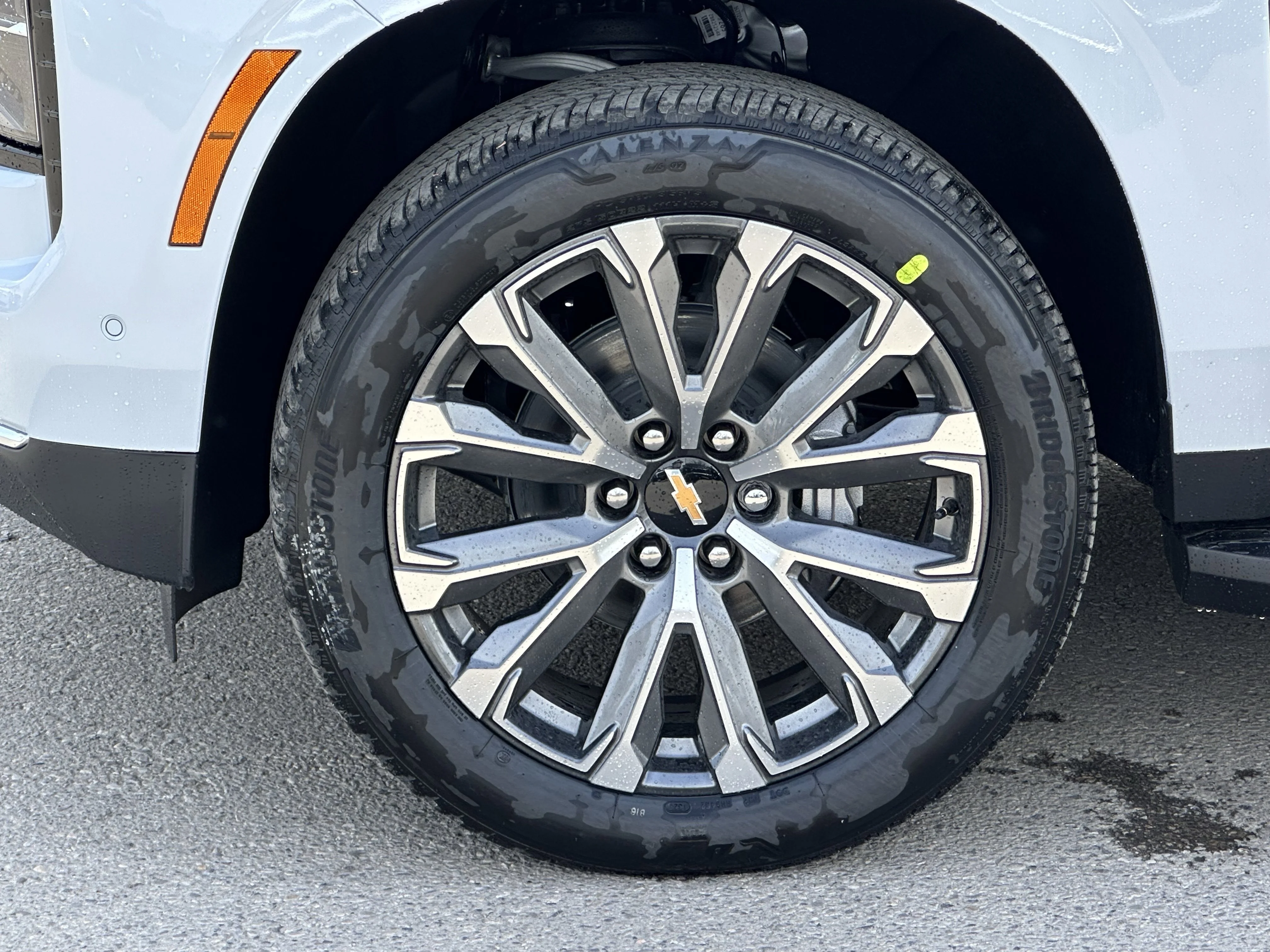 New 2026 Polar White Tricoat Chevrolet High Country image 6