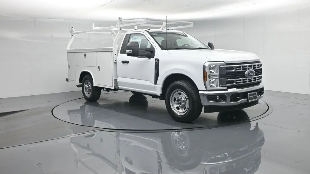 New 2026 Oxford White Ford XL image 58