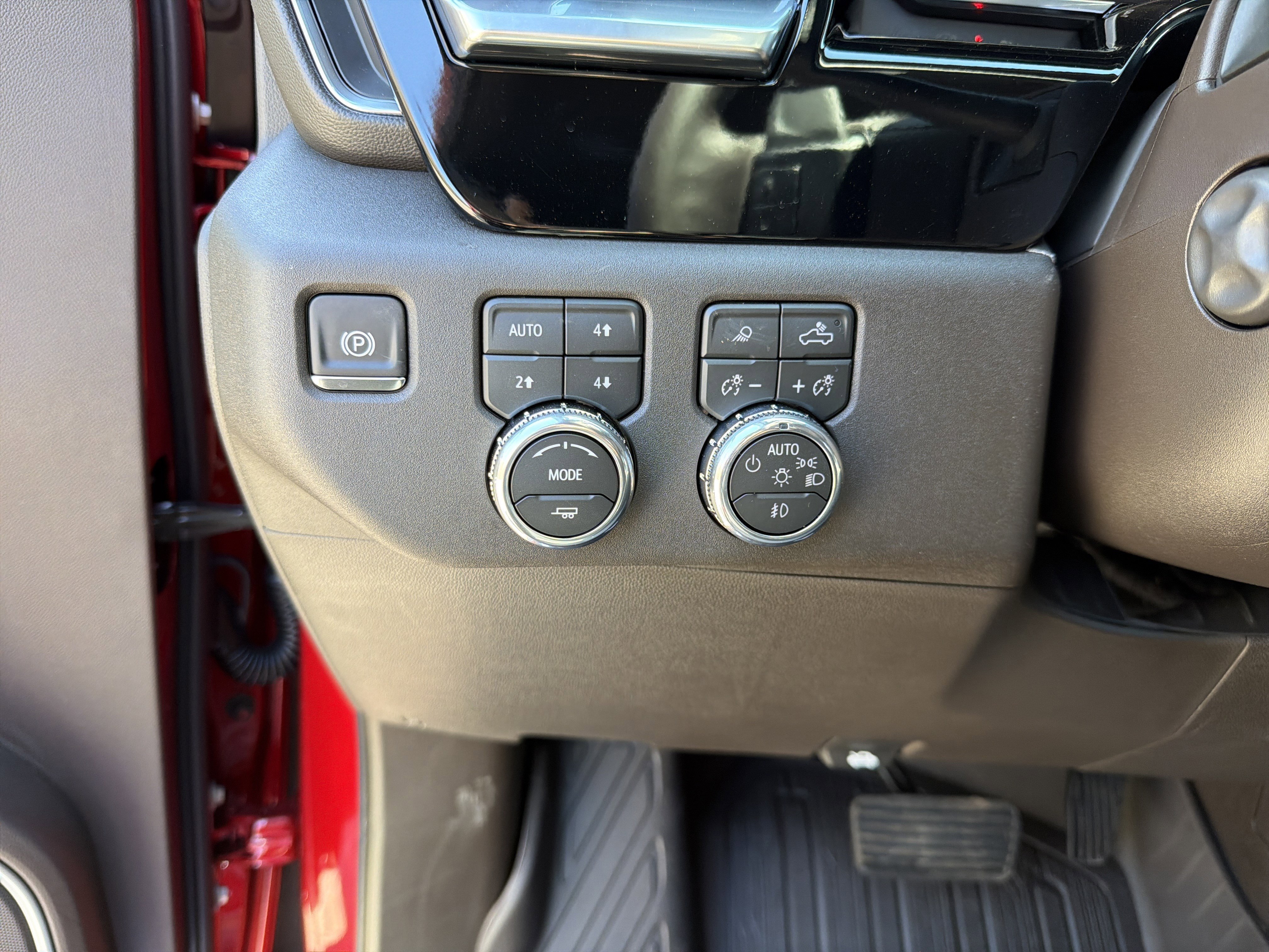 2026 GMC Sierra 1500 SLT - Photo 35