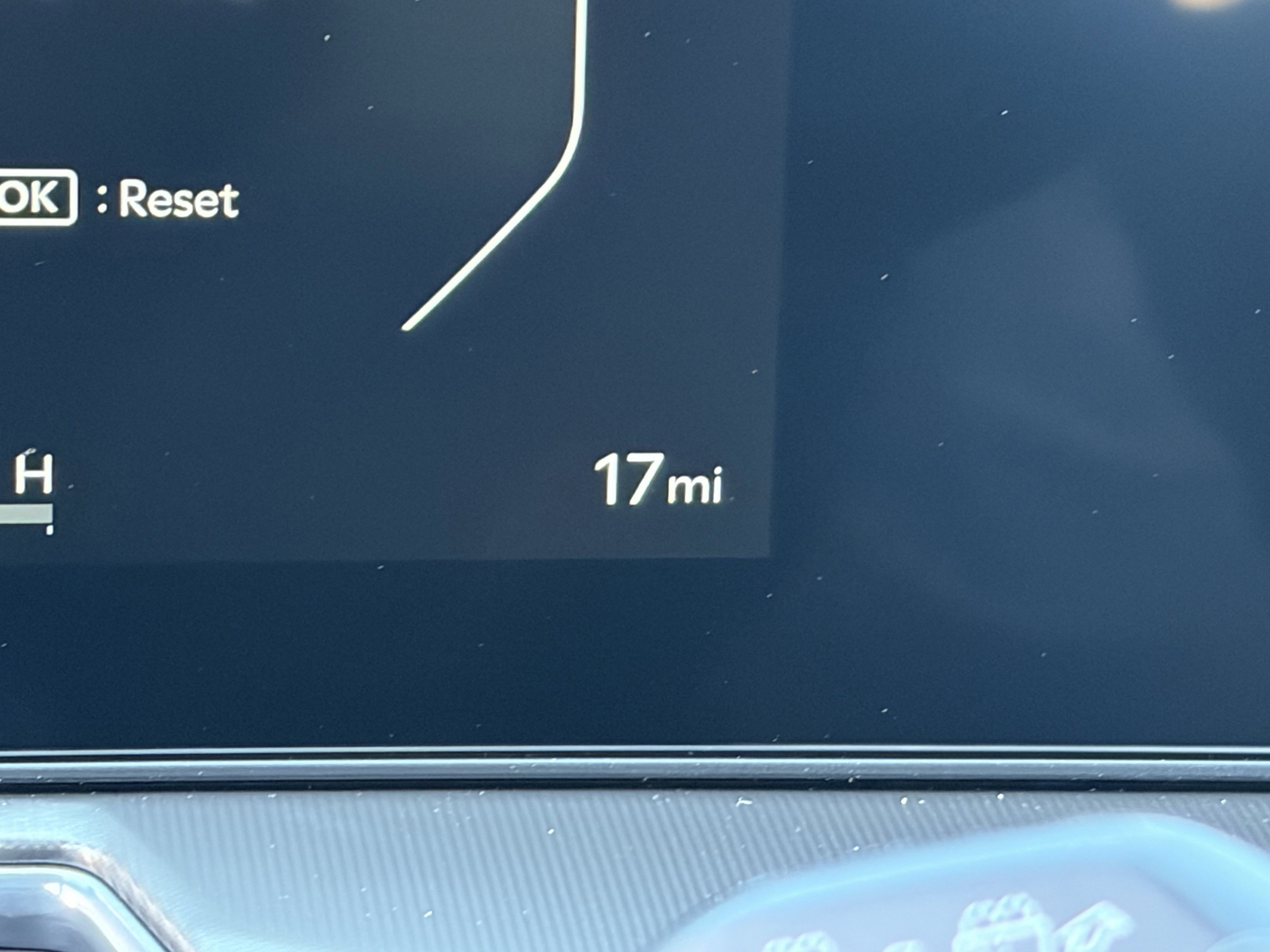 New 2026 Snow White Pearl Kia X-Line SX Prestige AWD image 31