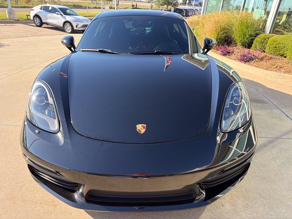 Used 2019  Porsche S image 4