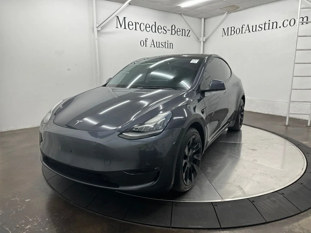 Used 2021 Gray Tesla Long Range image 3